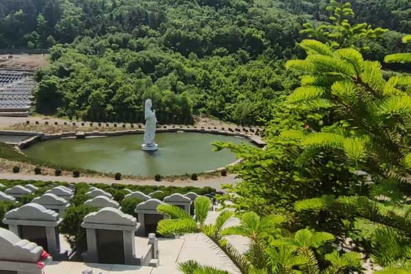 沈阳墓地一年中祭祀高峰期汇总,合理规划祭扫时间 沈阳墓地一年中祭祀高峰期汇总,合理规划祭扫时间